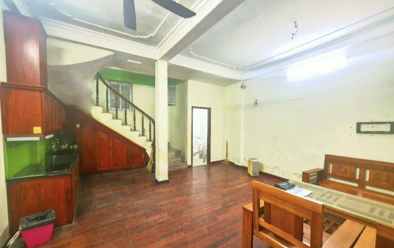  BÁN NHÀ PHỐ QUAN NHÂN, NHÀ ĐẸP 3 NGỦ 3 VS